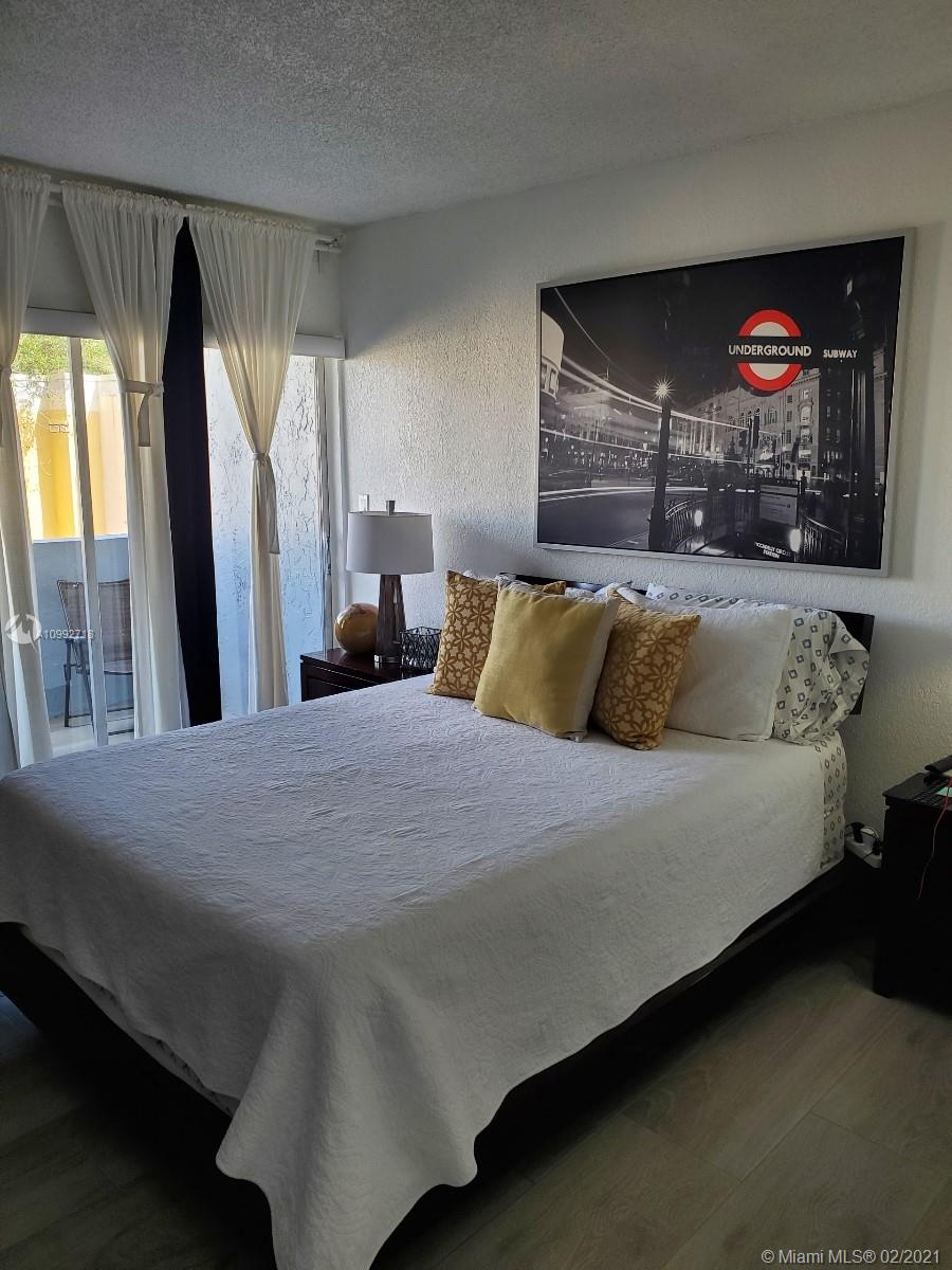 THE BEACH CLUB FONTAINEBL - Residential Lease