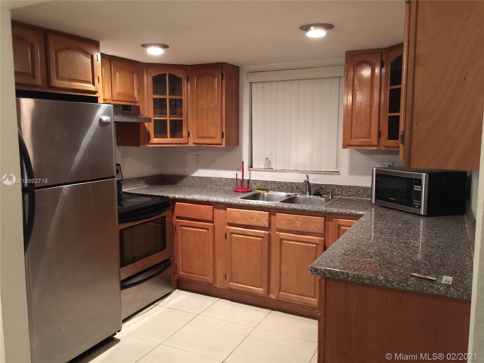 THE BEACH CLUB FONTAINEBL - Residential Lease