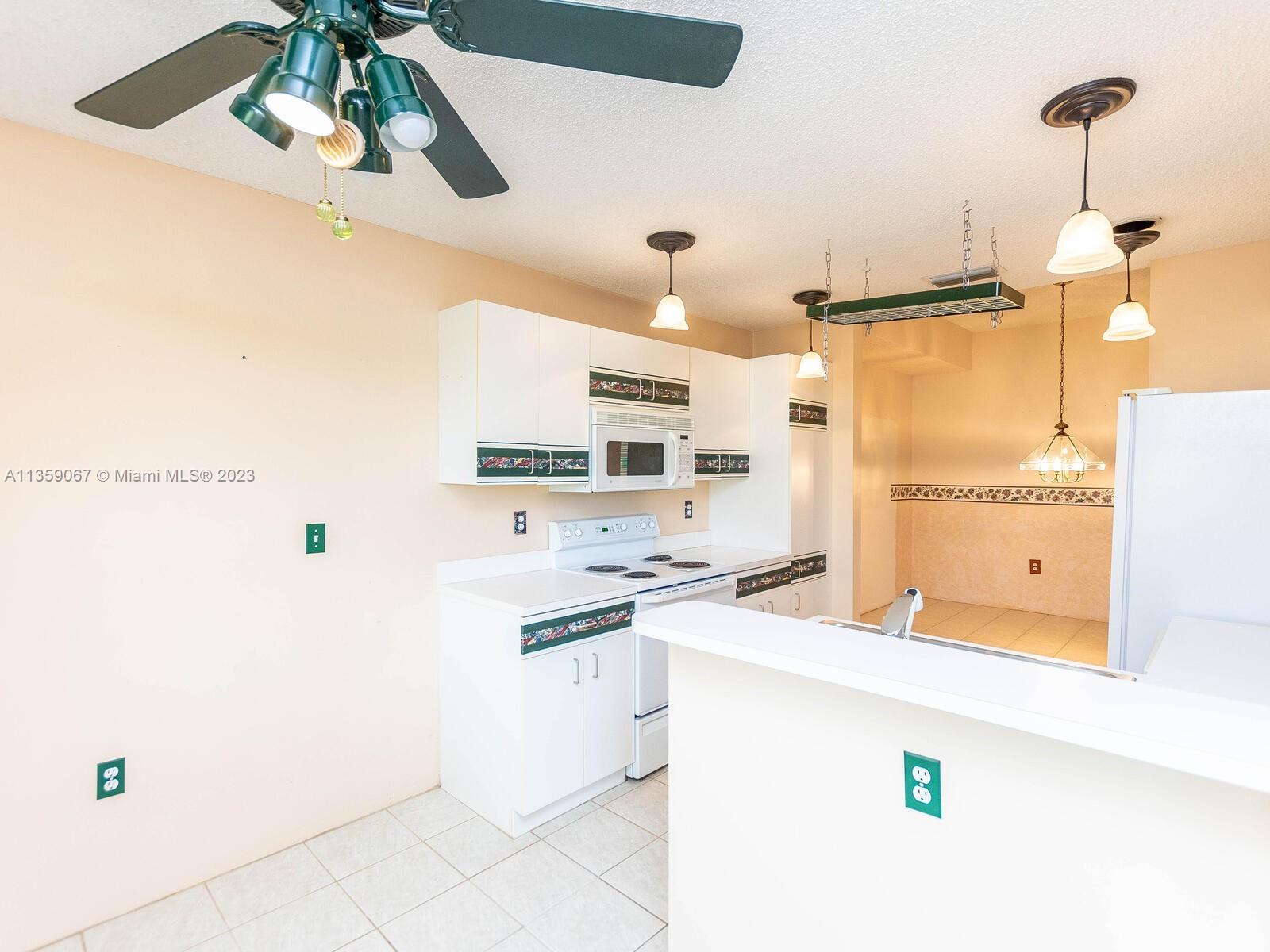 CALIFORNIA COURTS CONDO - Residential