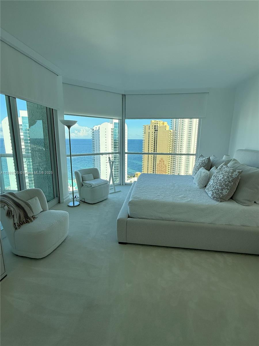 OCEANIA IV CONDO - Residential Lease