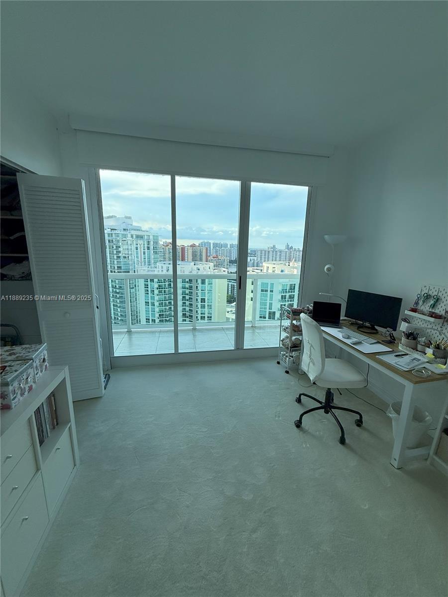 OCEANIA IV CONDO - Residential Lease