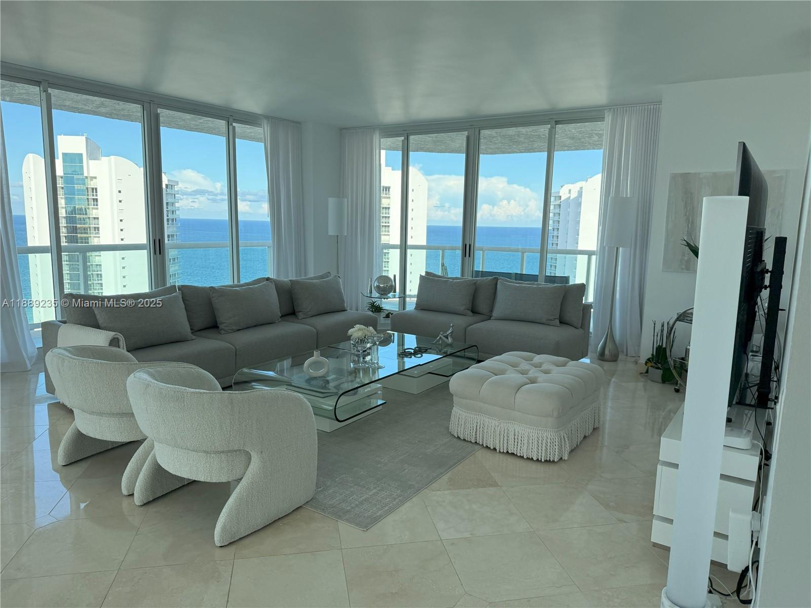 OCEANIA IV CONDO - Residential Lease