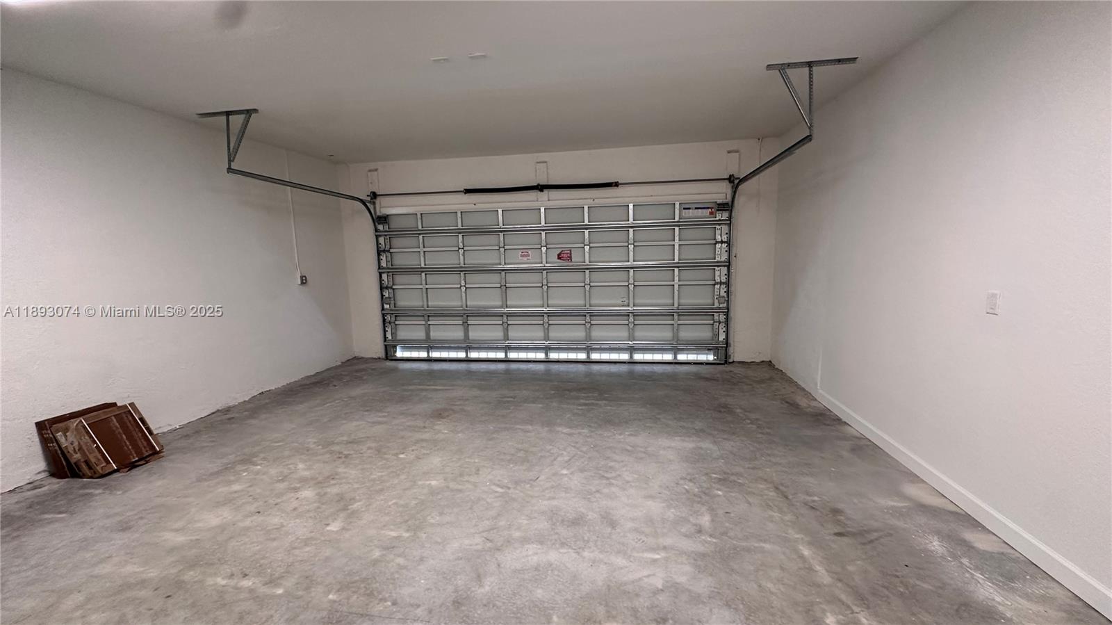 KEYS GATE SUBDIV - Residential Lease
