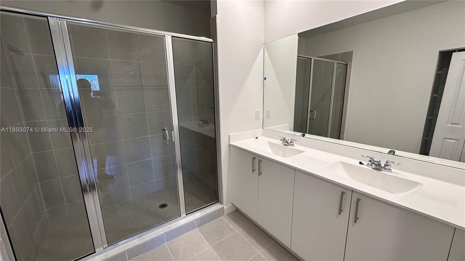 KEYS GATE SUBDIV - Residential Lease