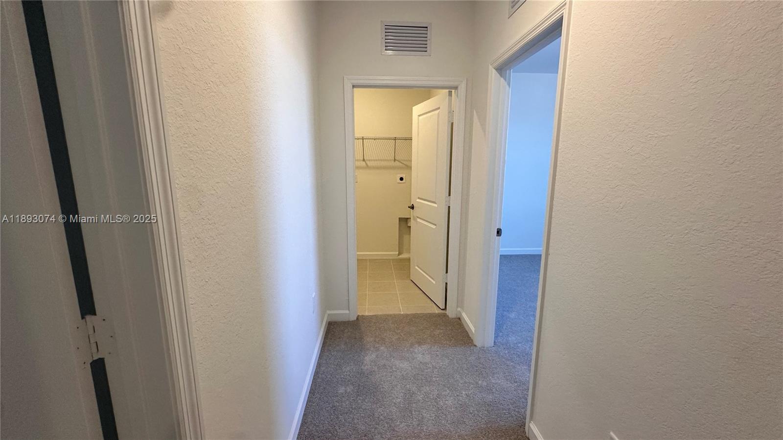 KEYS GATE SUBDIV - Residential Lease