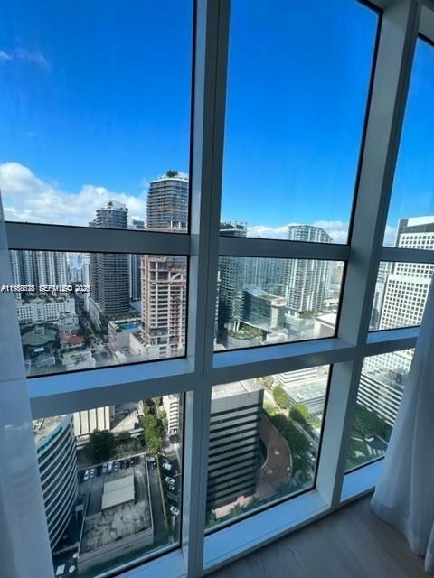 THE PLAZA 851 BRICKELL CO - Residential