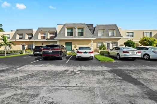 Property for Sale at 2213 Ne 7th St 19, Hallandale Beach, Broward County, Florida - Bedrooms: 3 
Bathrooms: 3  - $849,000