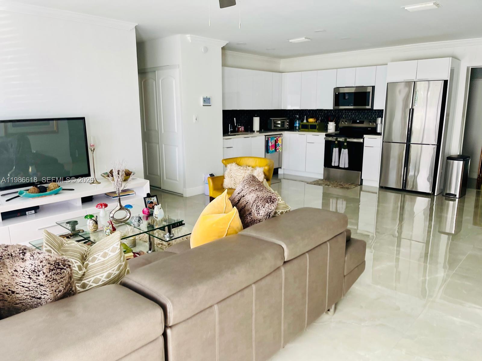 BOULEVARD ESTATES AMEN - Residential Lease