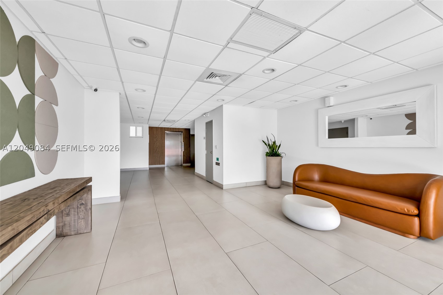 1666 West Ave 404