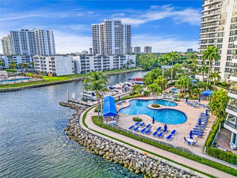 A home in Aventura