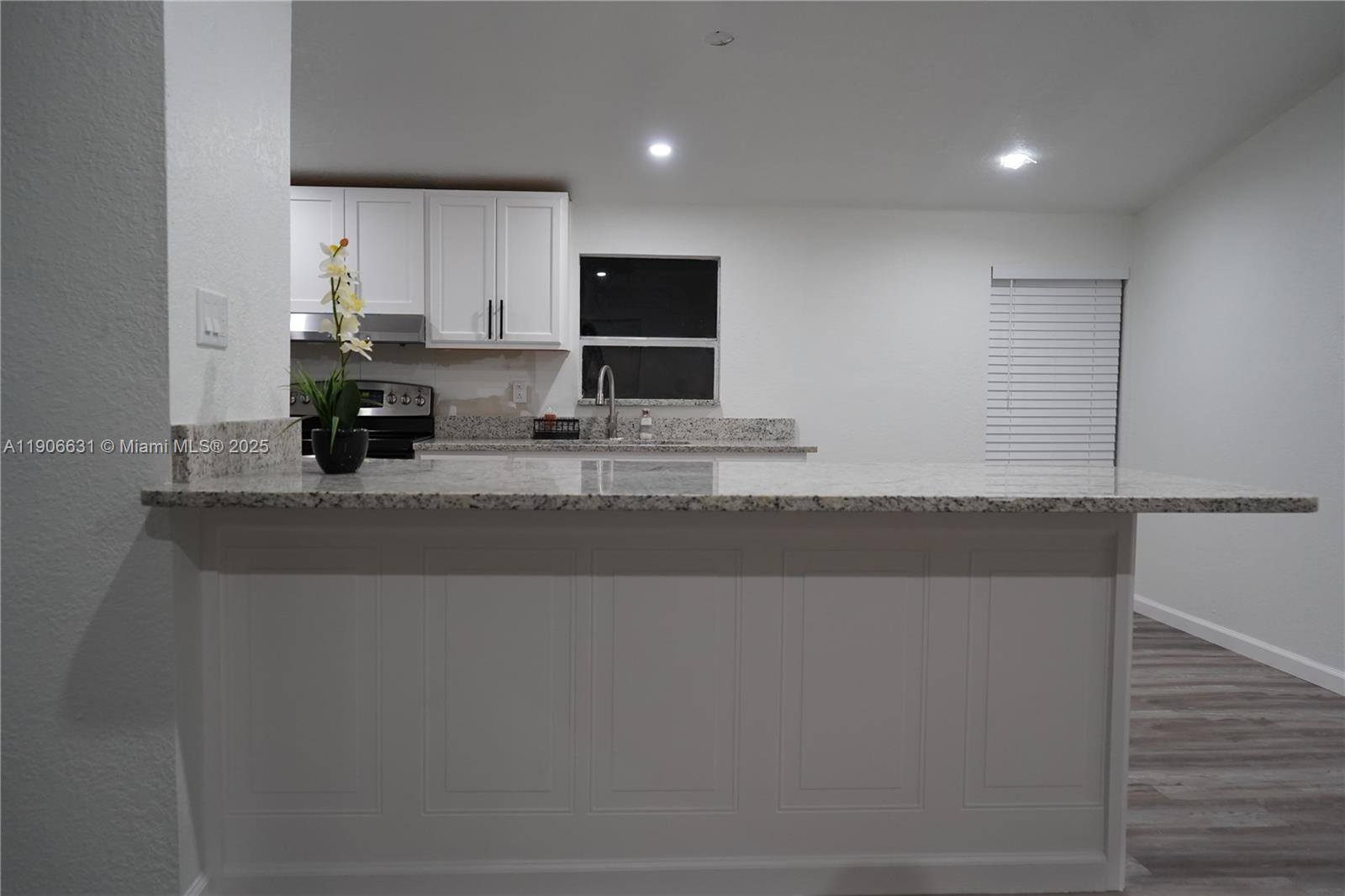 ZZZ|UNPLATTED - Residential