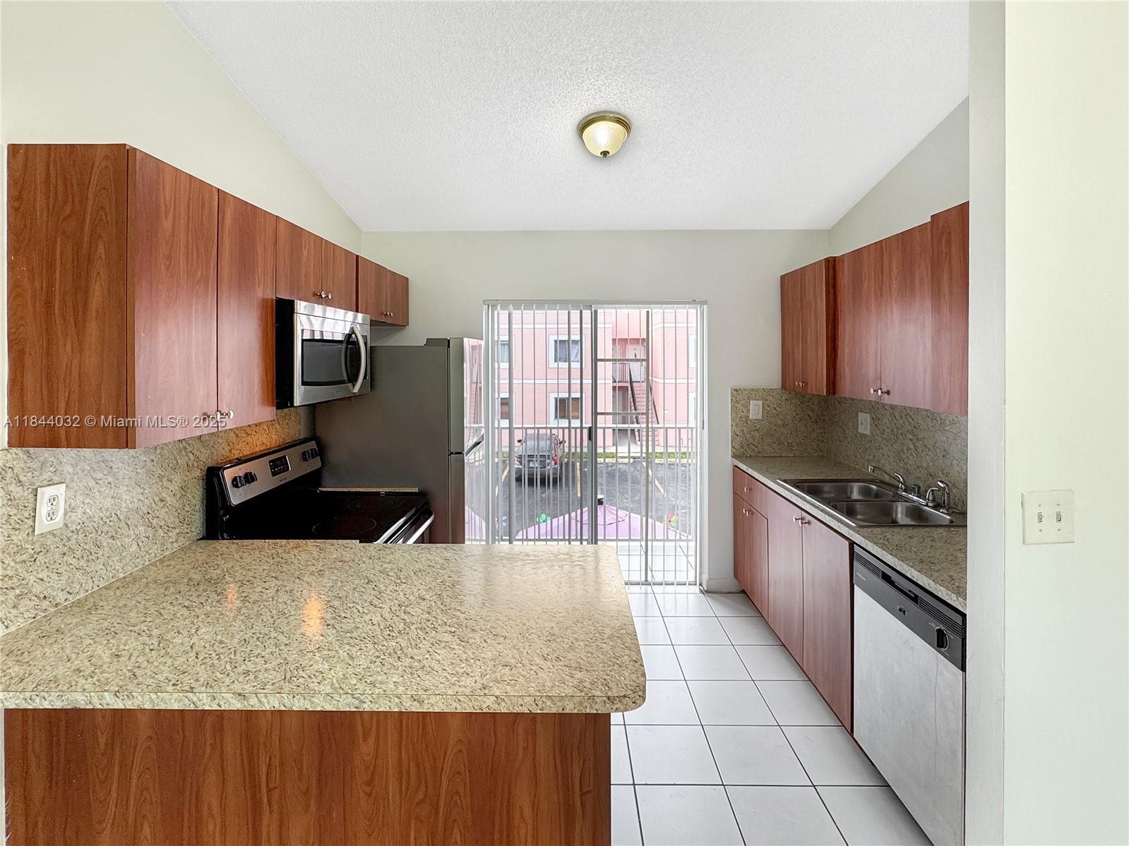 7861 SW 152nd Ave 308-3