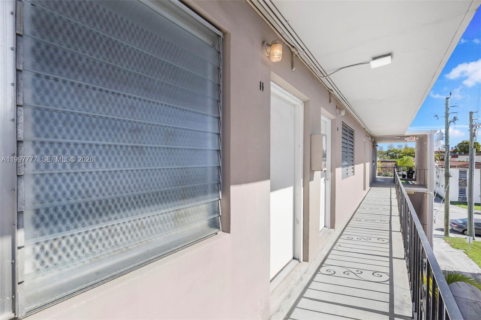 IDLEWILD PARK - Residential Lease