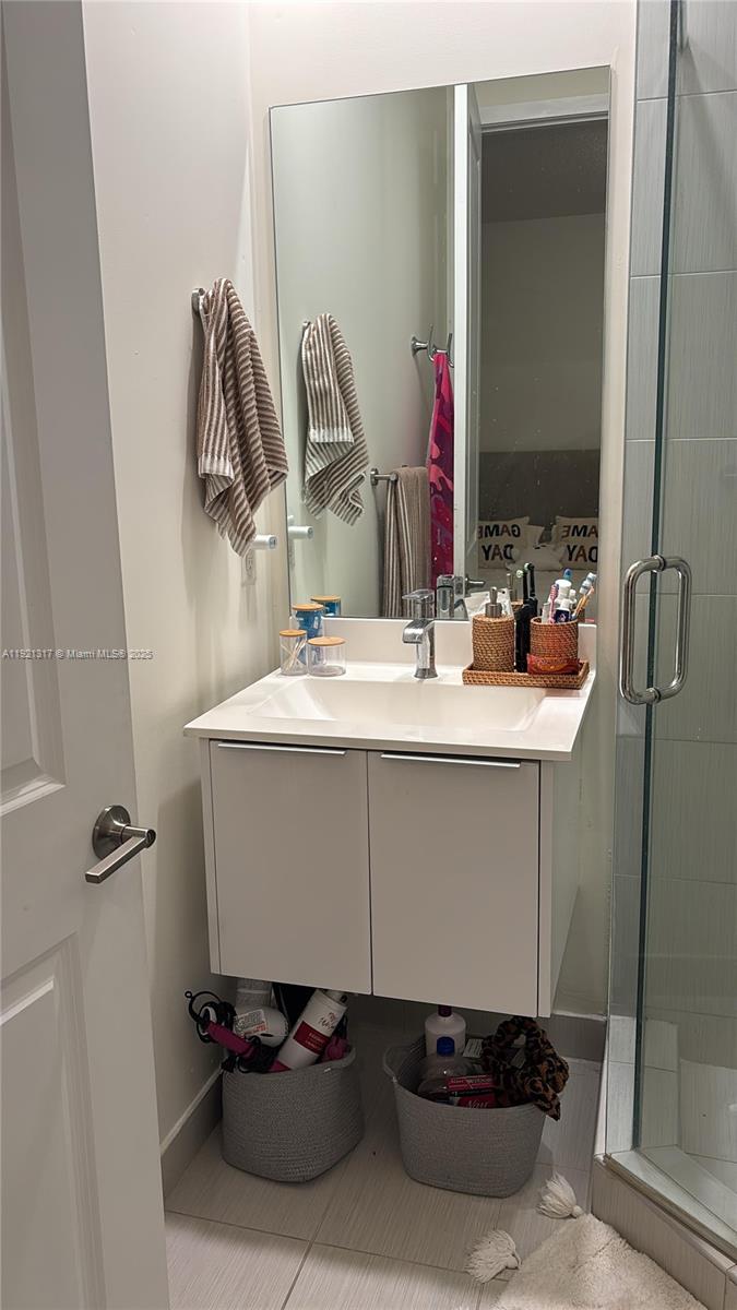 LANDMARK AT DORAL - Residential Lease