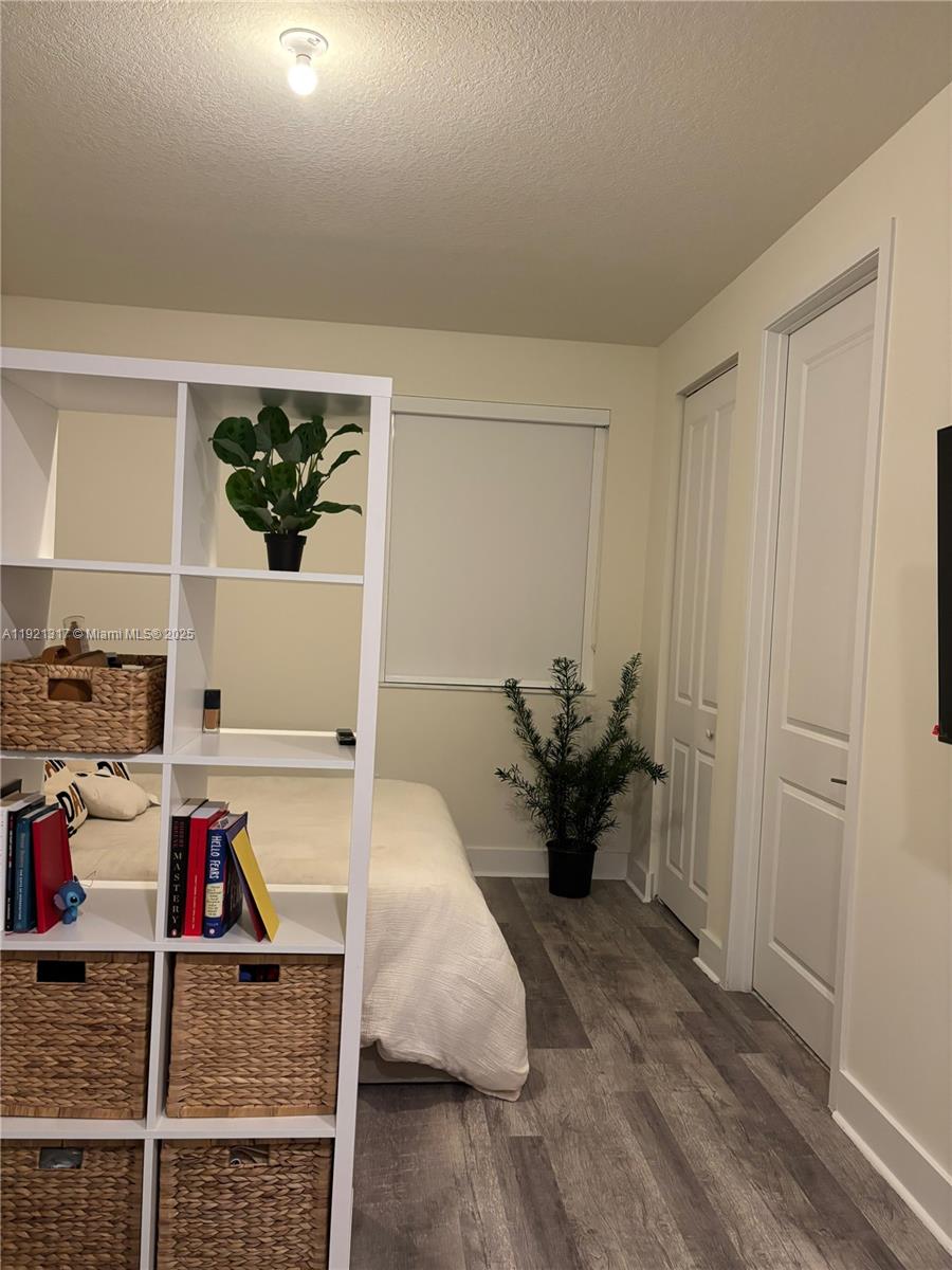 LANDMARK AT DORAL - Residential Lease