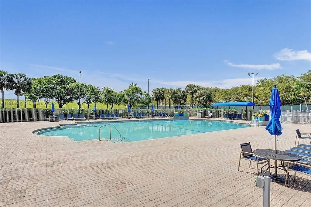 WEST LAKE VILLAGE PLAT - Residential Lease