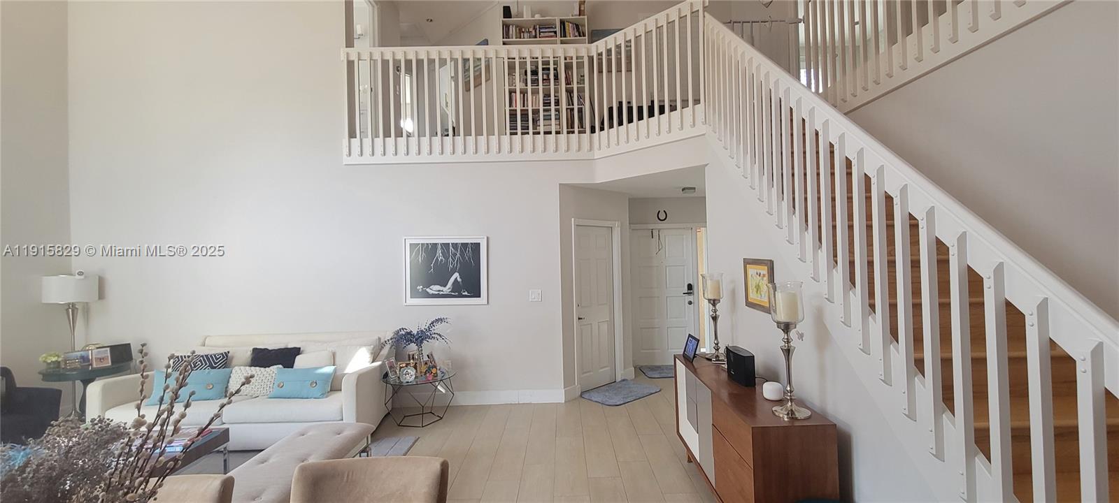 WEST LAKE VILLAGE PLAT - Residential Lease