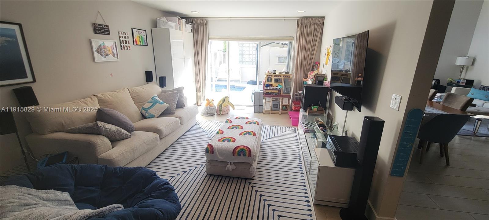 WEST LAKE VILLAGE PLAT - Residential Lease