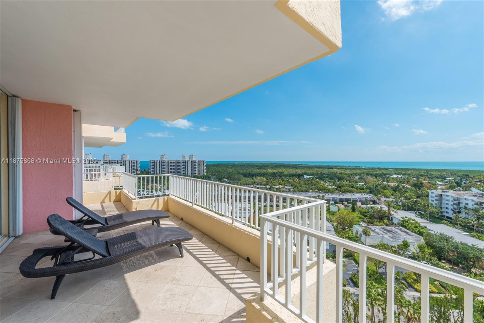 CLUB TOWER ONE CONDO - Residential