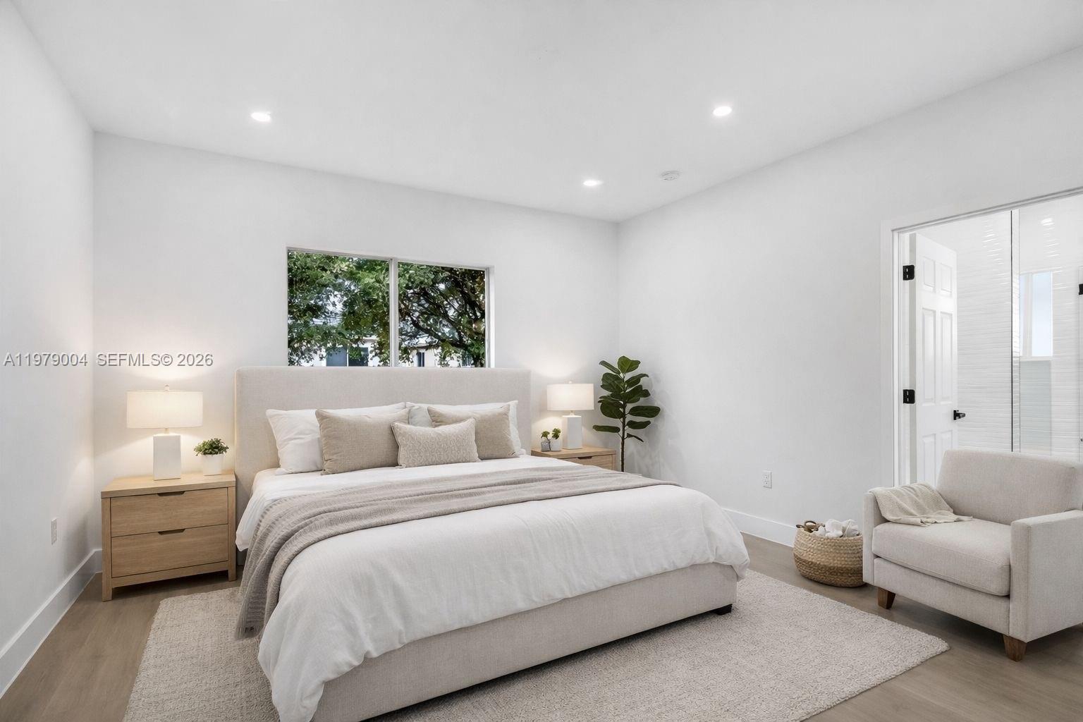 EMILIOS PLACE AT OASIS - Residential Lease