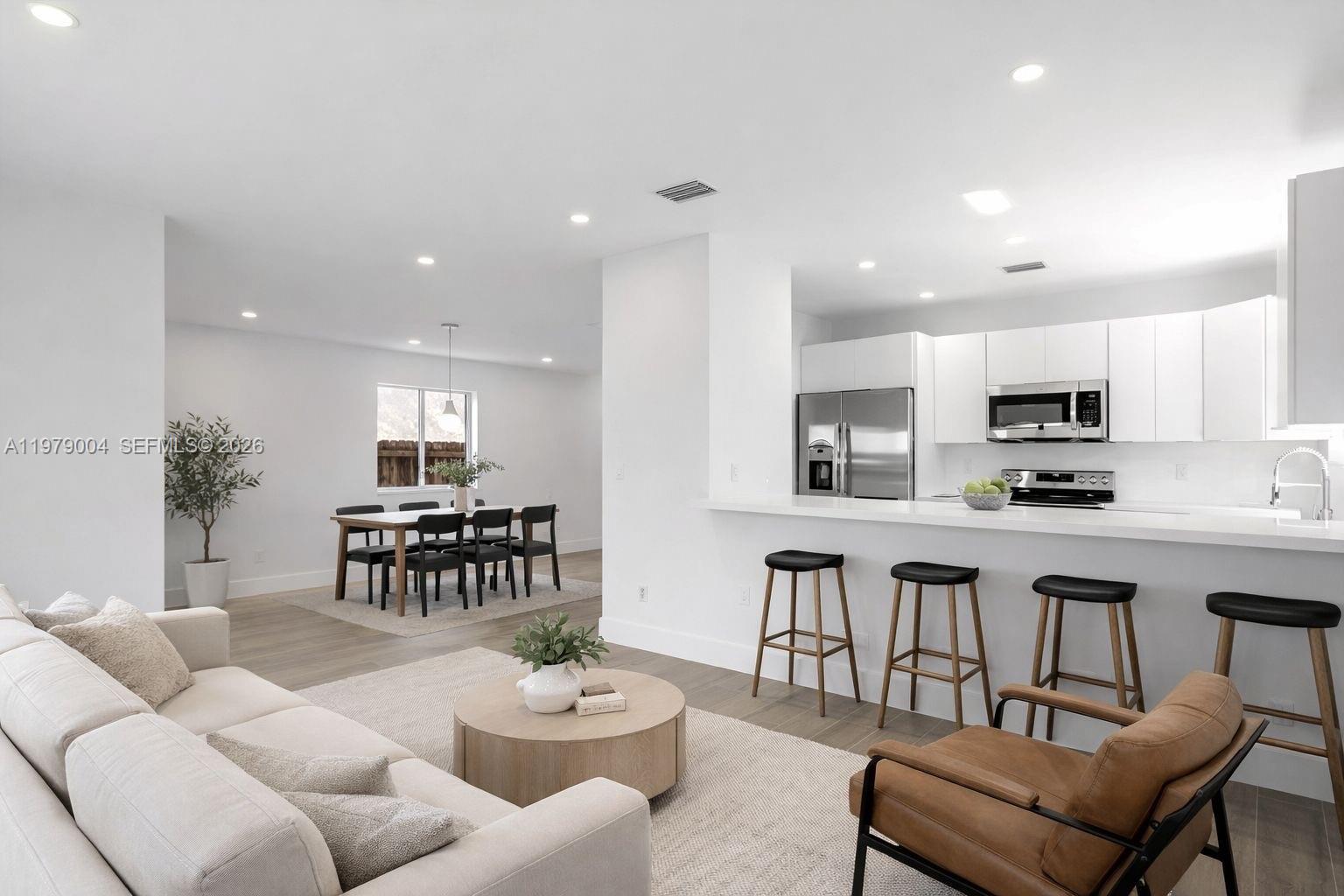 EMILIOS PLACE AT OASIS - Residential Lease