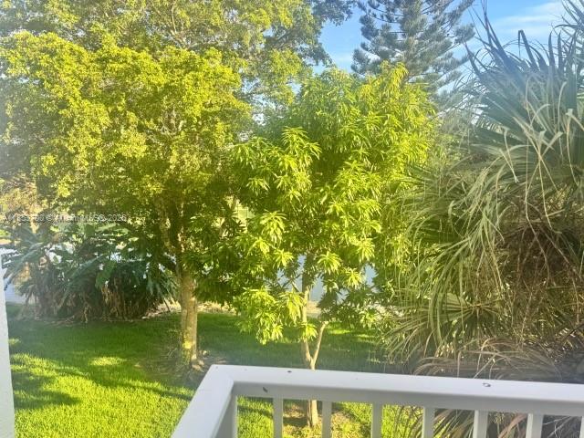 GARNET CONDO - Residential