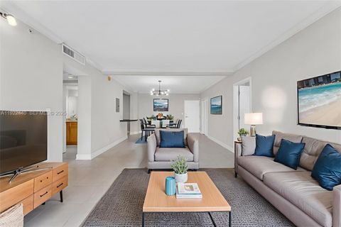 401 69th St 713 Miami Beach FL 33141