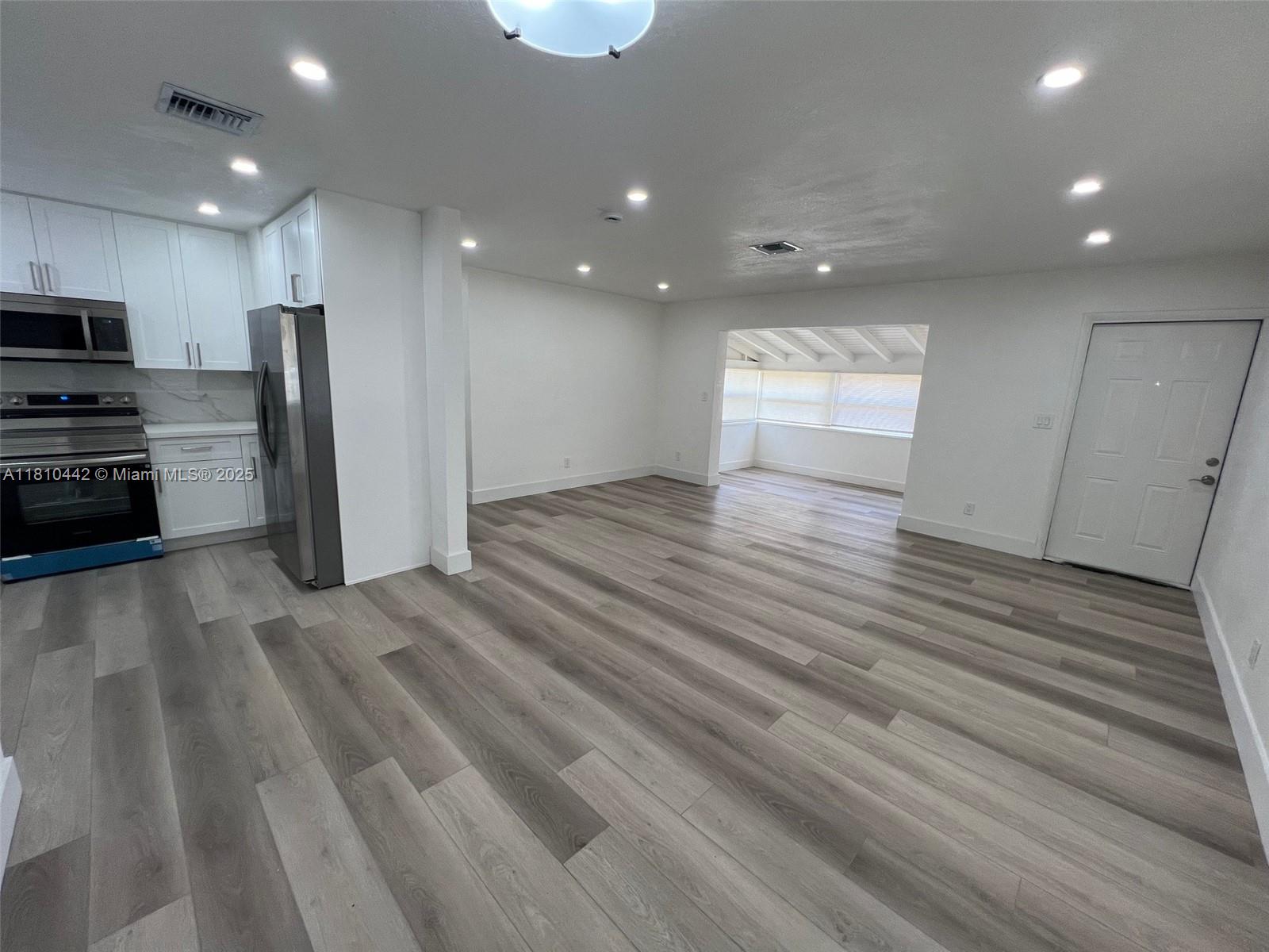 WASHINGTON PARK HALLANDAL - Residential