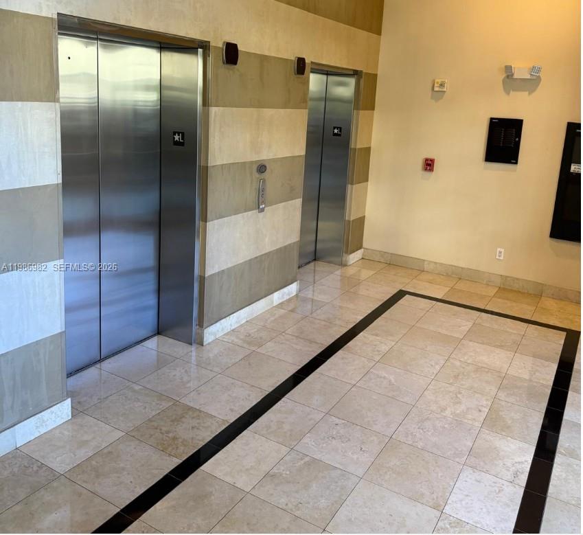 WILTON STATION RES CONDO - Residential