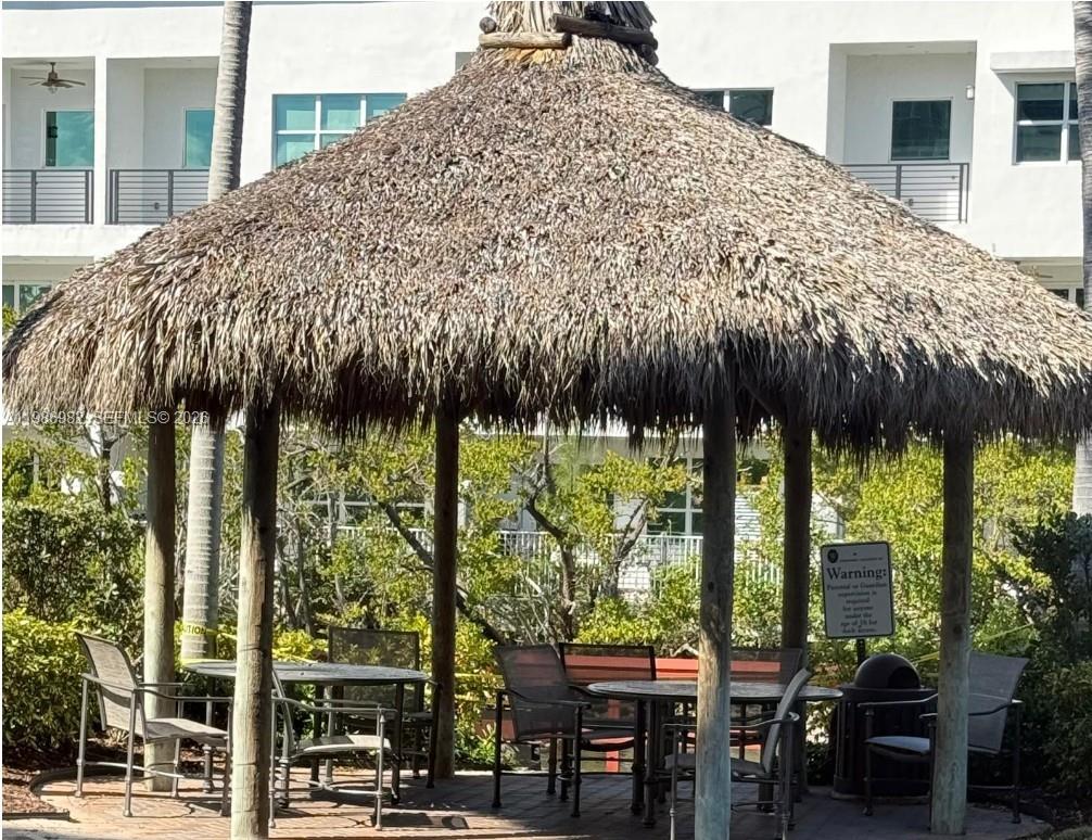 WILTON STATION RES CONDO - Residential