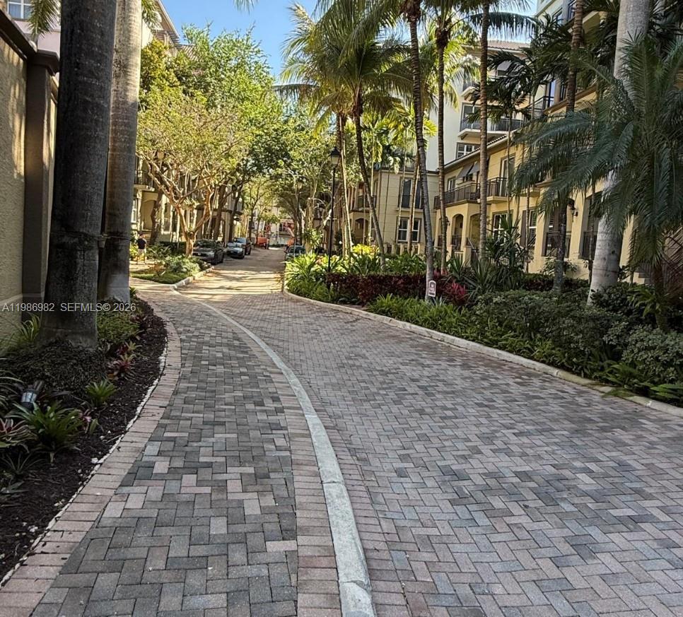 WILTON STATION RES CONDO - Residential