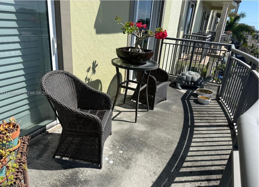 WILTON STATION RES CONDO - Residential