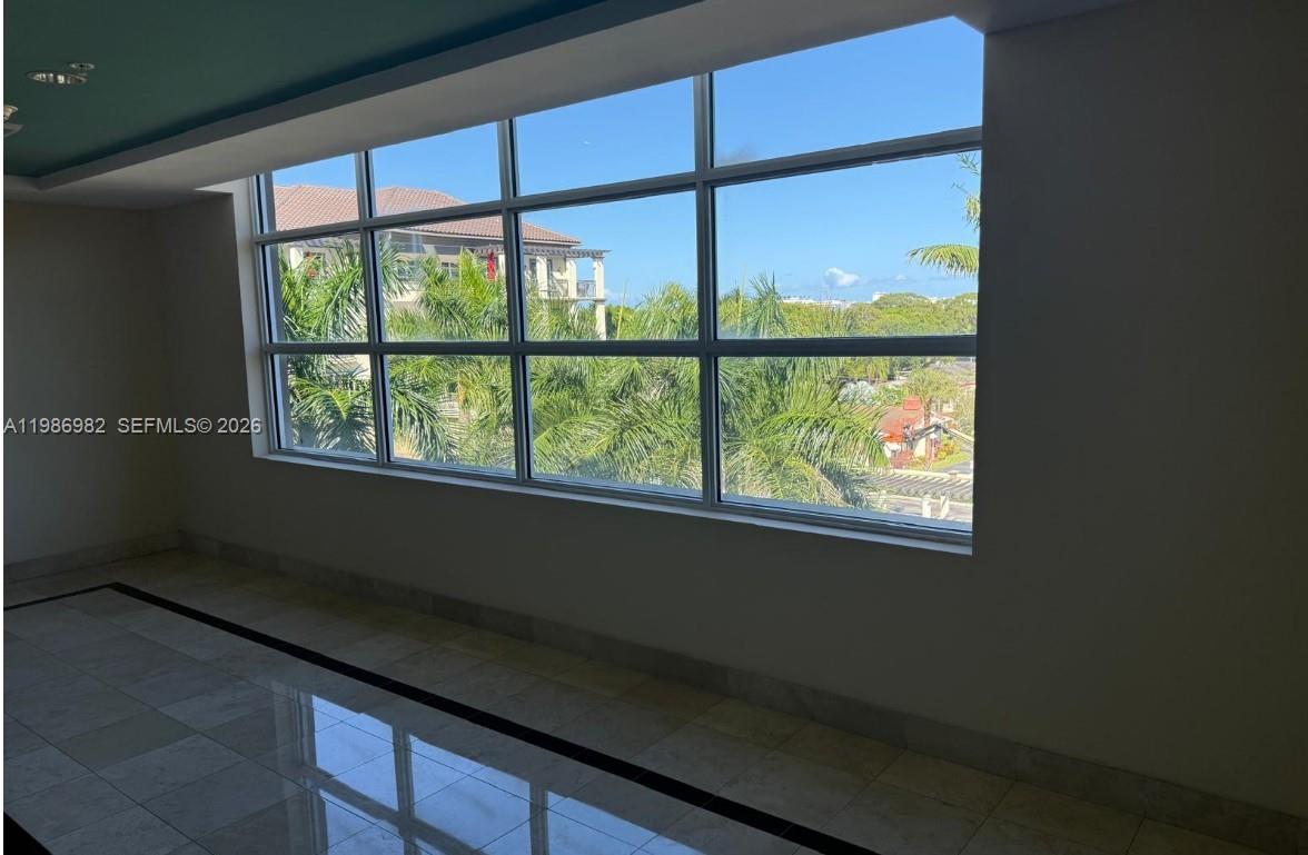 WILTON STATION RES CONDO - Residential