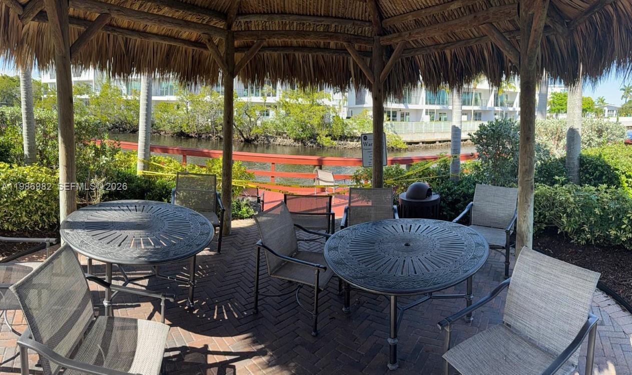 WILTON STATION RES CONDO - Residential