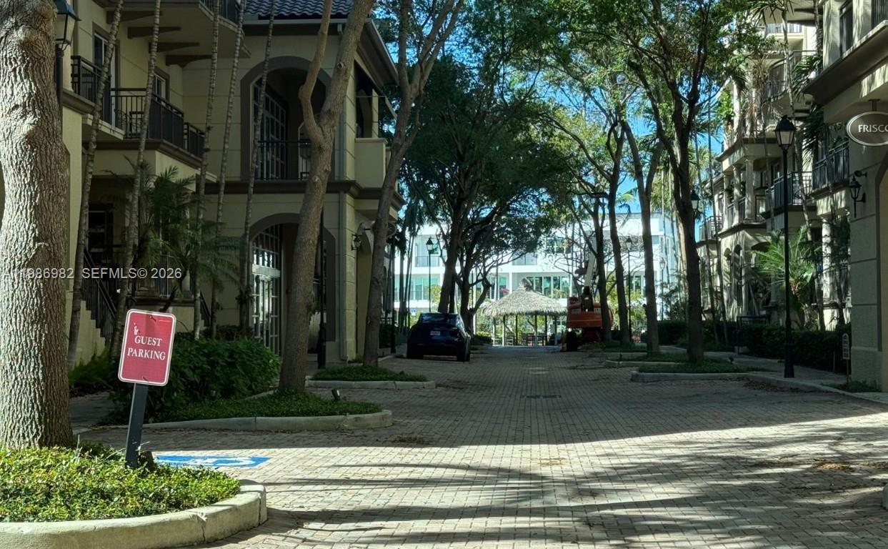 WILTON STATION RES CONDO - Residential