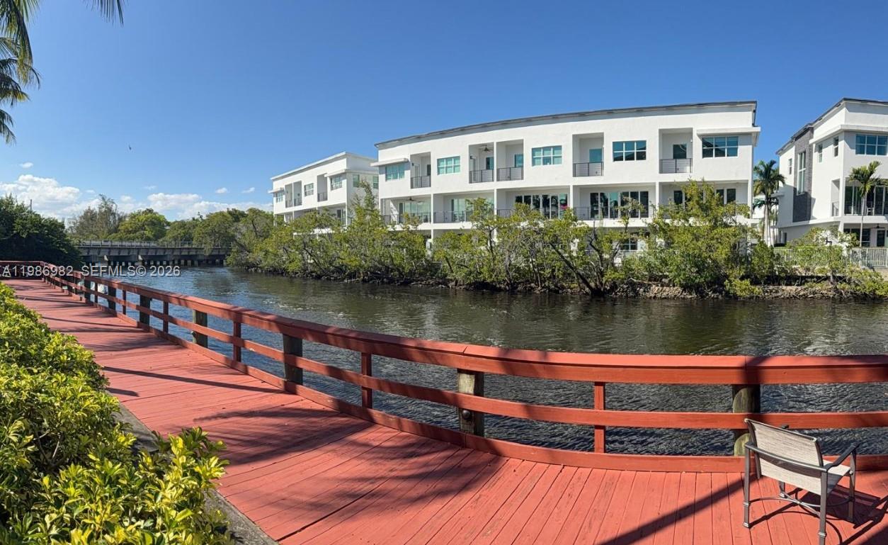 WILTON STATION RES CONDO - Residential