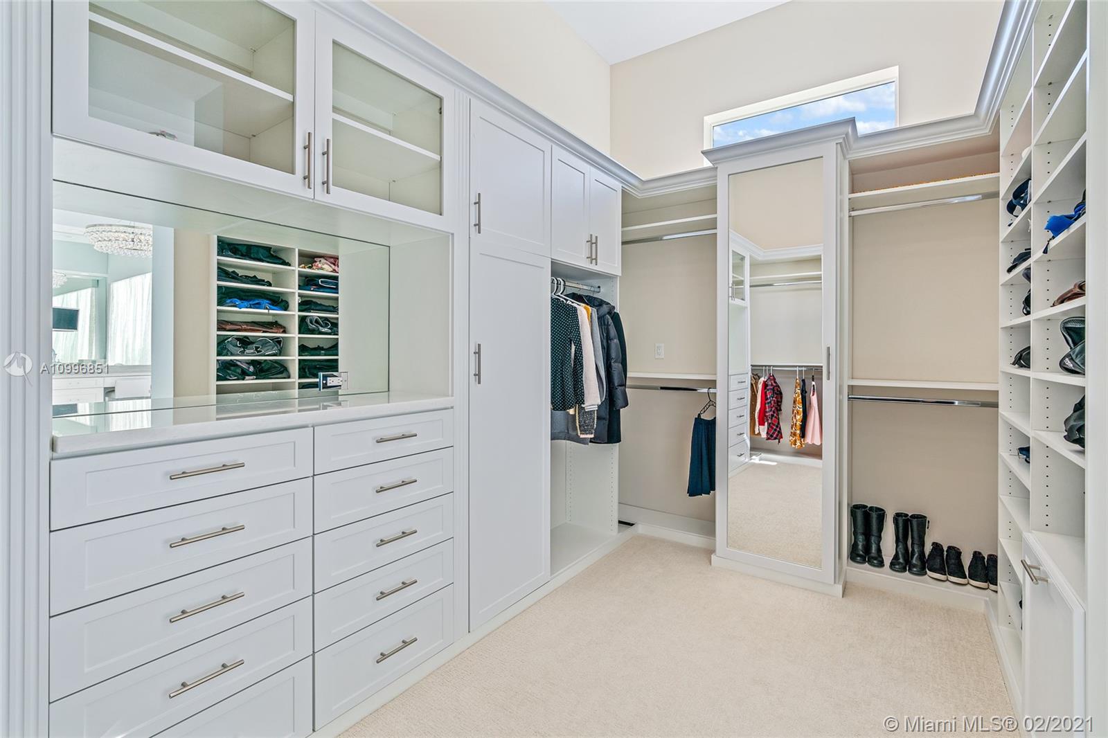 OLD PALM - Residential