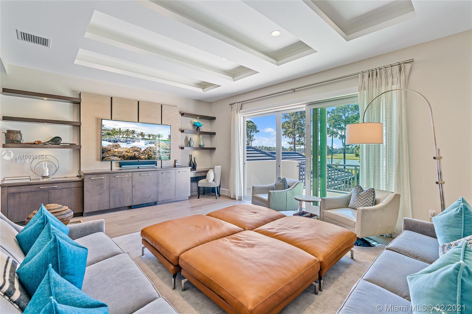 OLD PALM - Residential