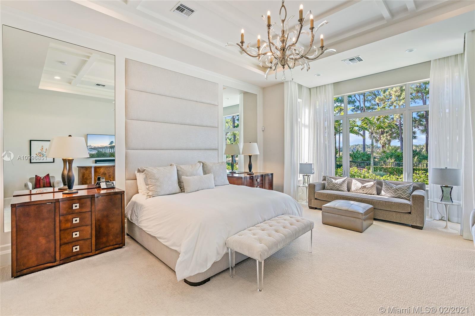 OLD PALM - Residential