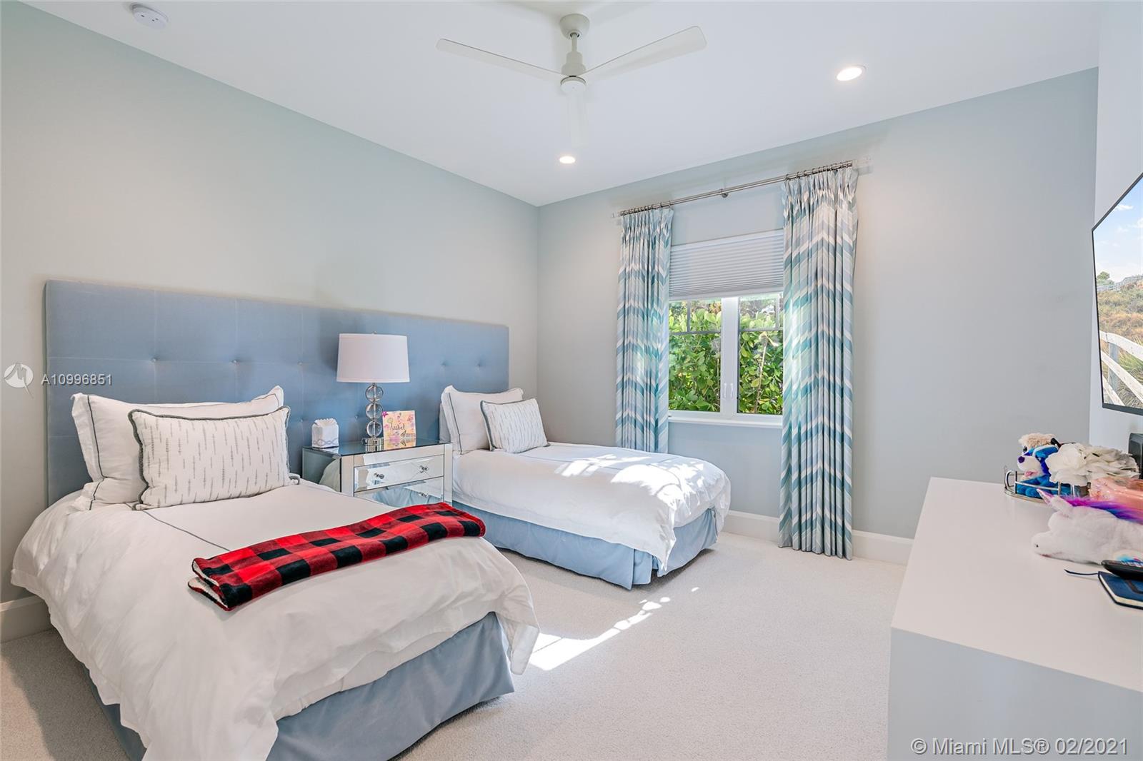 OLD PALM - Residential