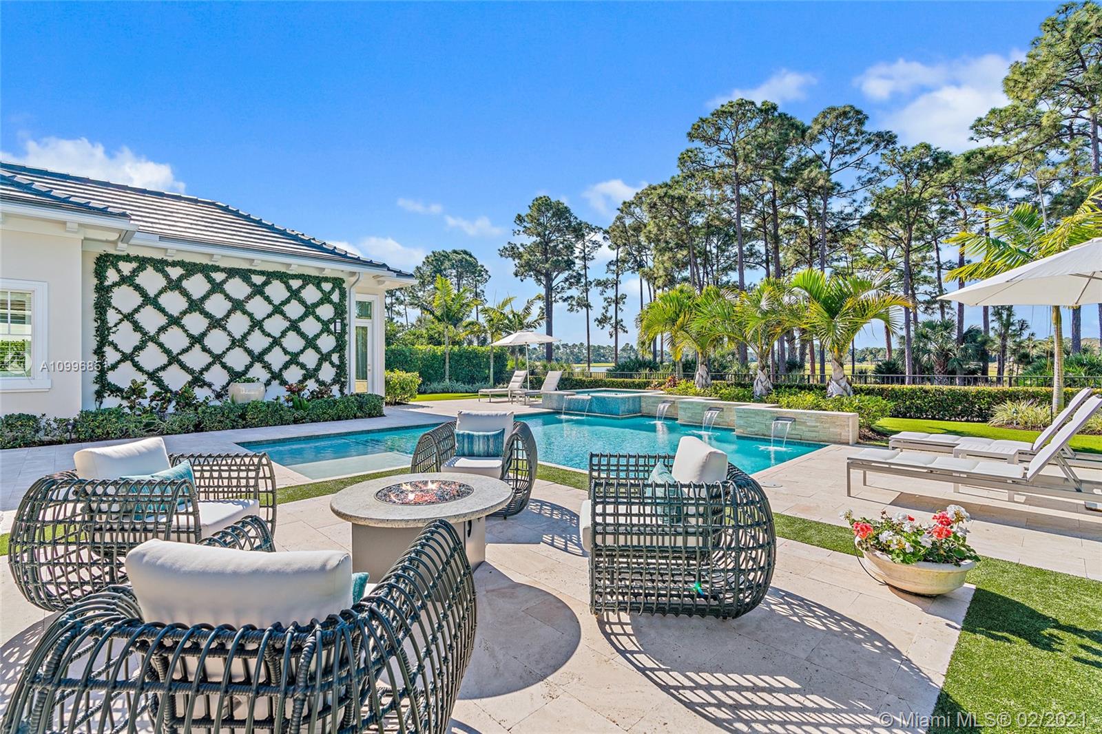 OLD PALM - Residential