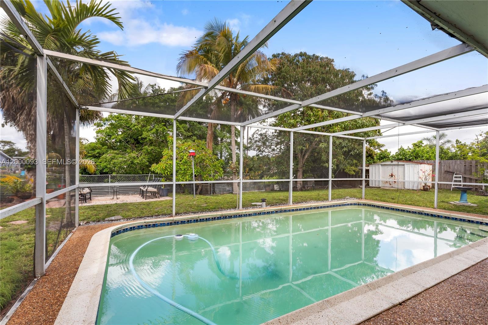 KNOLLS 2 SEC - Residential