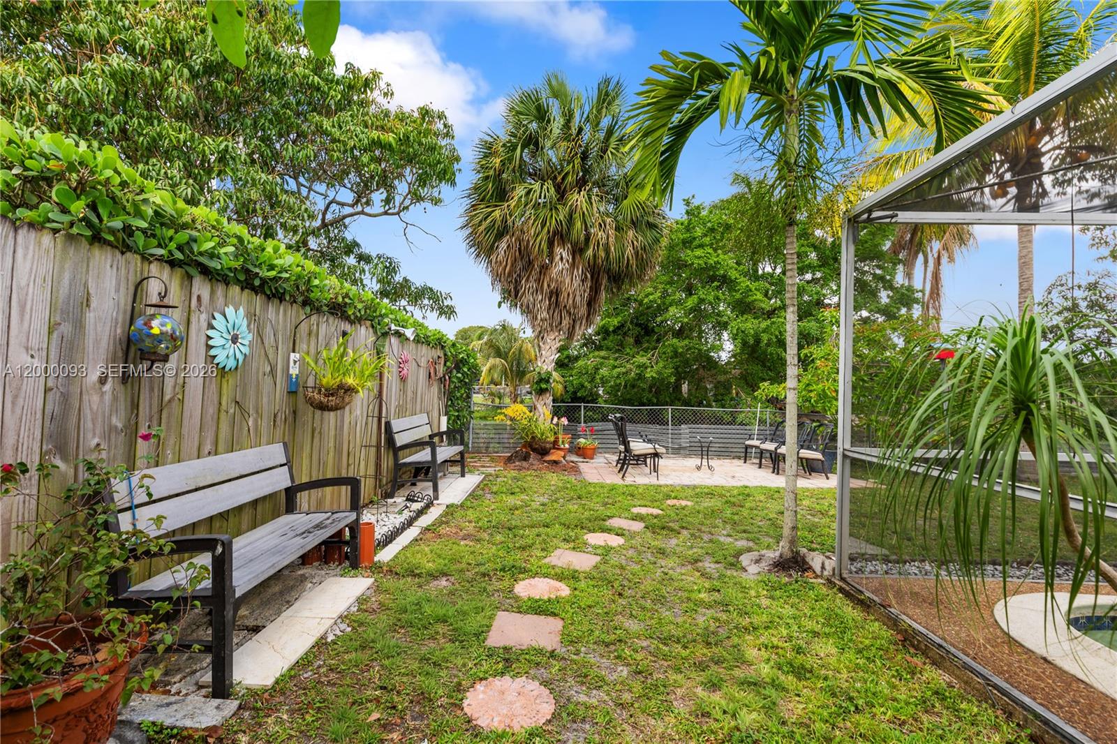 KNOLLS 2 SEC - Residential