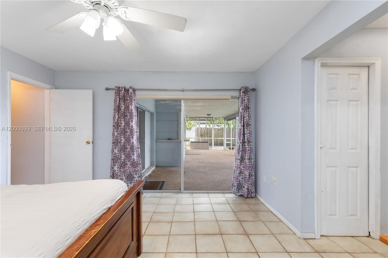 KNOLLS 2 SEC - Residential