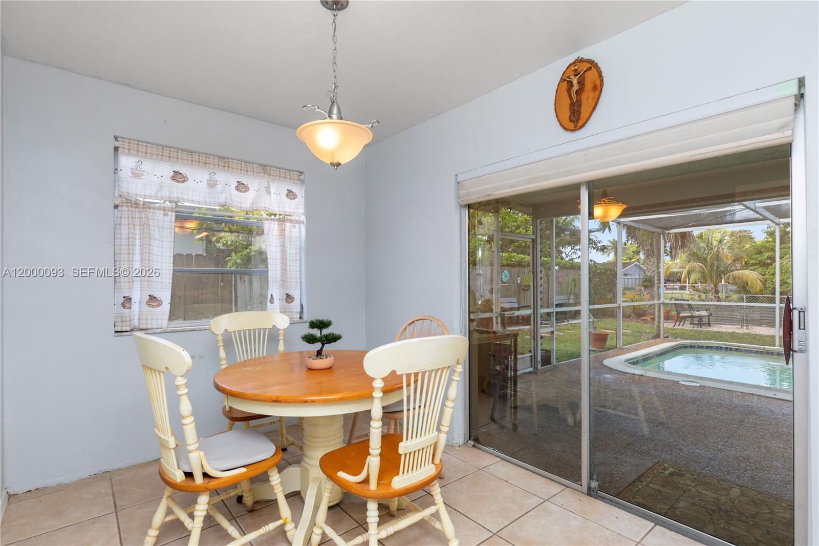 KNOLLS 2 SEC - Residential