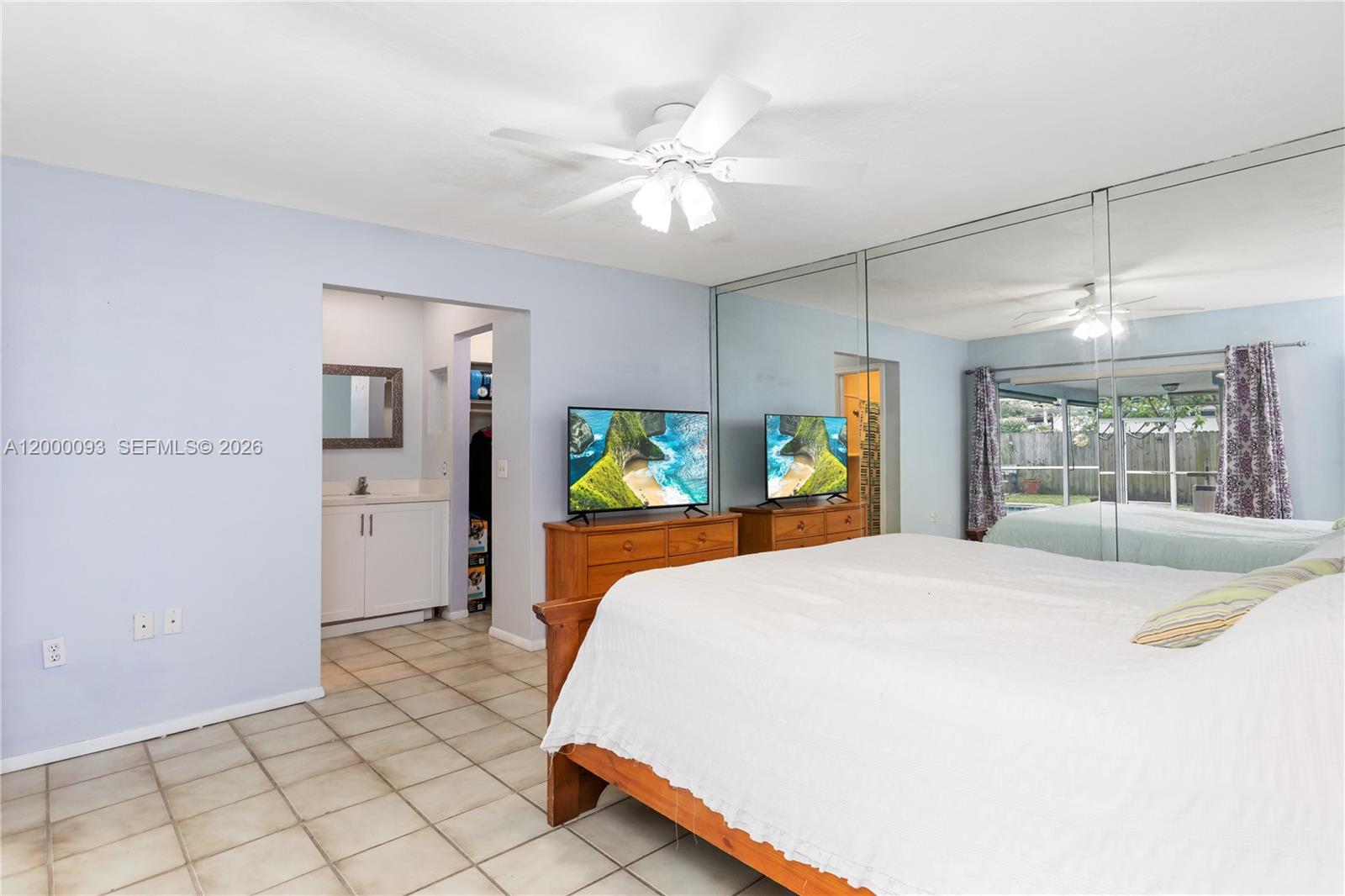 KNOLLS 2 SEC - Residential