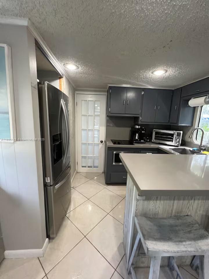 MANATEE BAY CLUB - Residential Lease