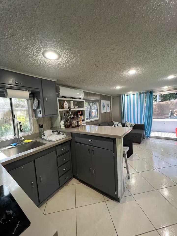 MANATEE BAY CLUB - Residential Lease