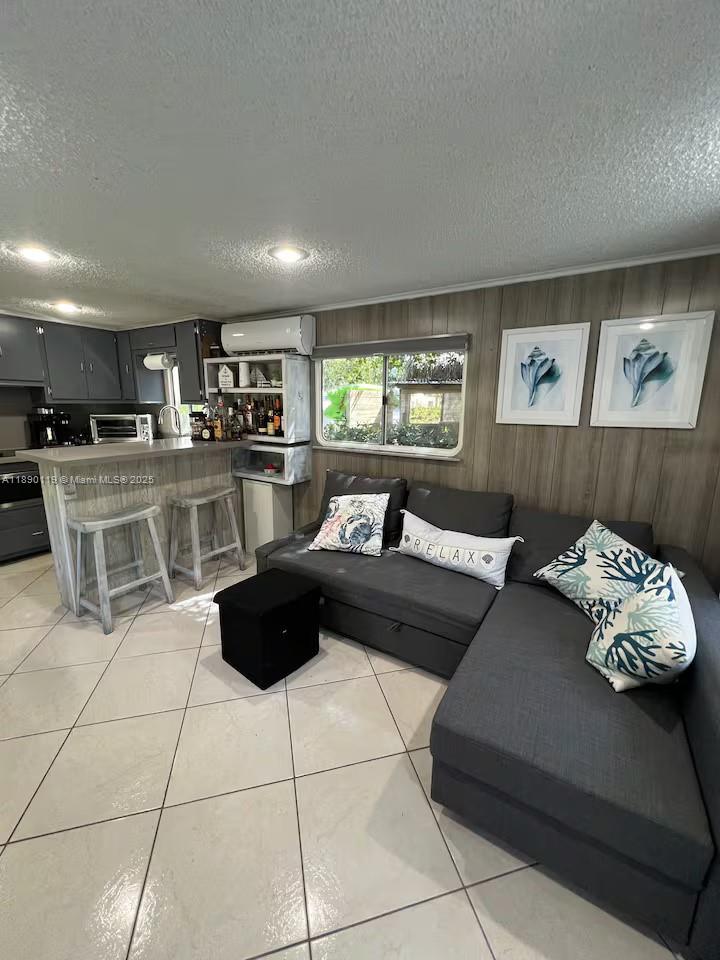 MANATEE BAY CLUB - Residential Lease