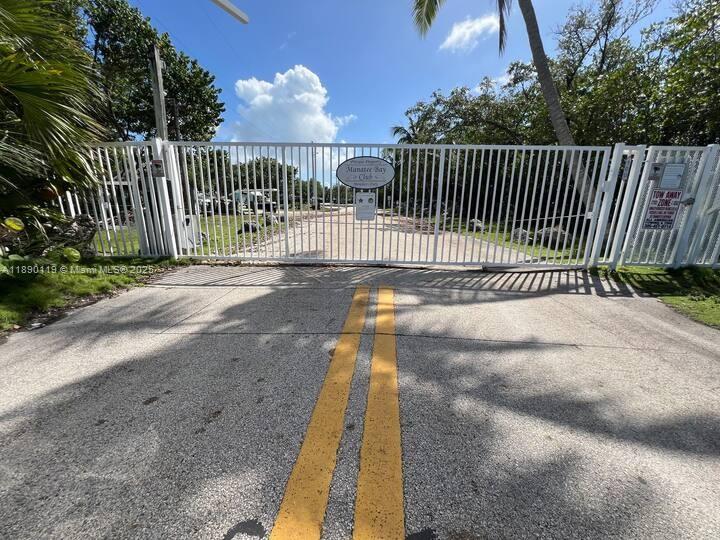 MANATEE BAY CLUB - Residential Lease
